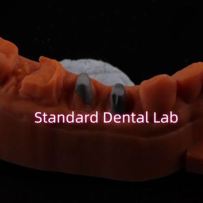 โลหะ Post Core Crown CAD CAM โปรเซลีน / Zirconia การรับมือเต็ม Zircnonia โครน Bruxier